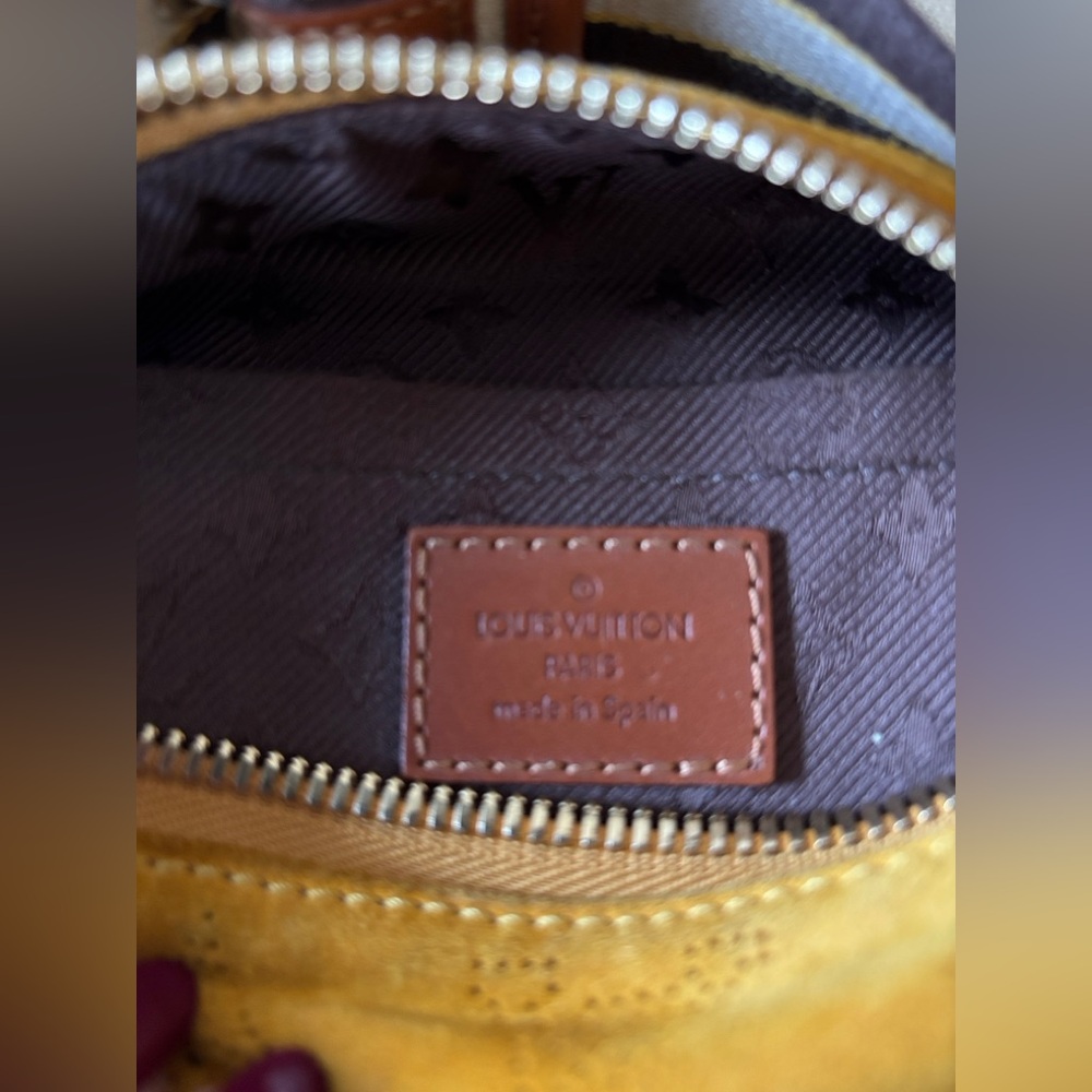 AUTHENTIC Louis vuitton limited edition suede Onatah bag marigold hobo Y2K 2005 - Picture 7 of 11